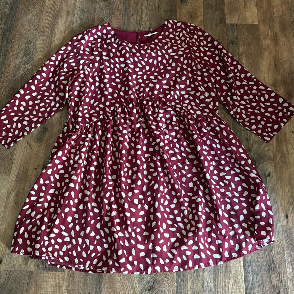 Women’s dress medium length